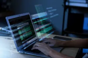 experiencia en programacion con una persona que trabaja con codigos en la computadora 2 Digital Ware