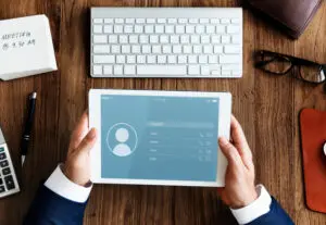 ¿Cómo un HCM garantiza el control interno y la seguridad de la información de personal? 2 informacion-personal
