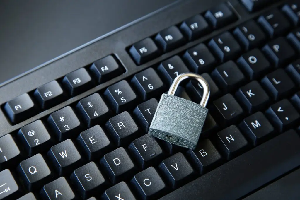 ¿Cómo el SGDEA asegura la trazabilidad y seguridad de tu información en el marco legal? 5 trazabilidad y seguridad de tu información